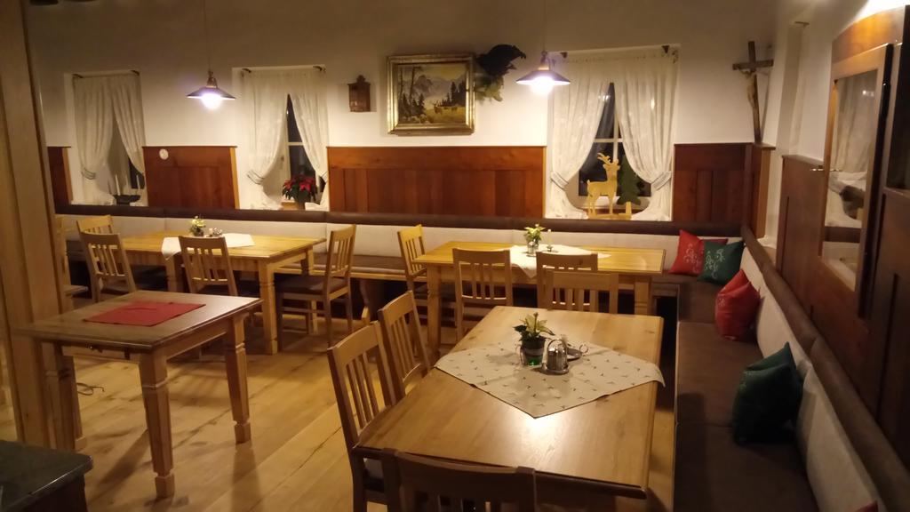 Gasthof Zauchenwirt Bad Mitterndorf Exteriör bild